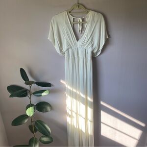 Ella Moss V-Neck Maxi Dress